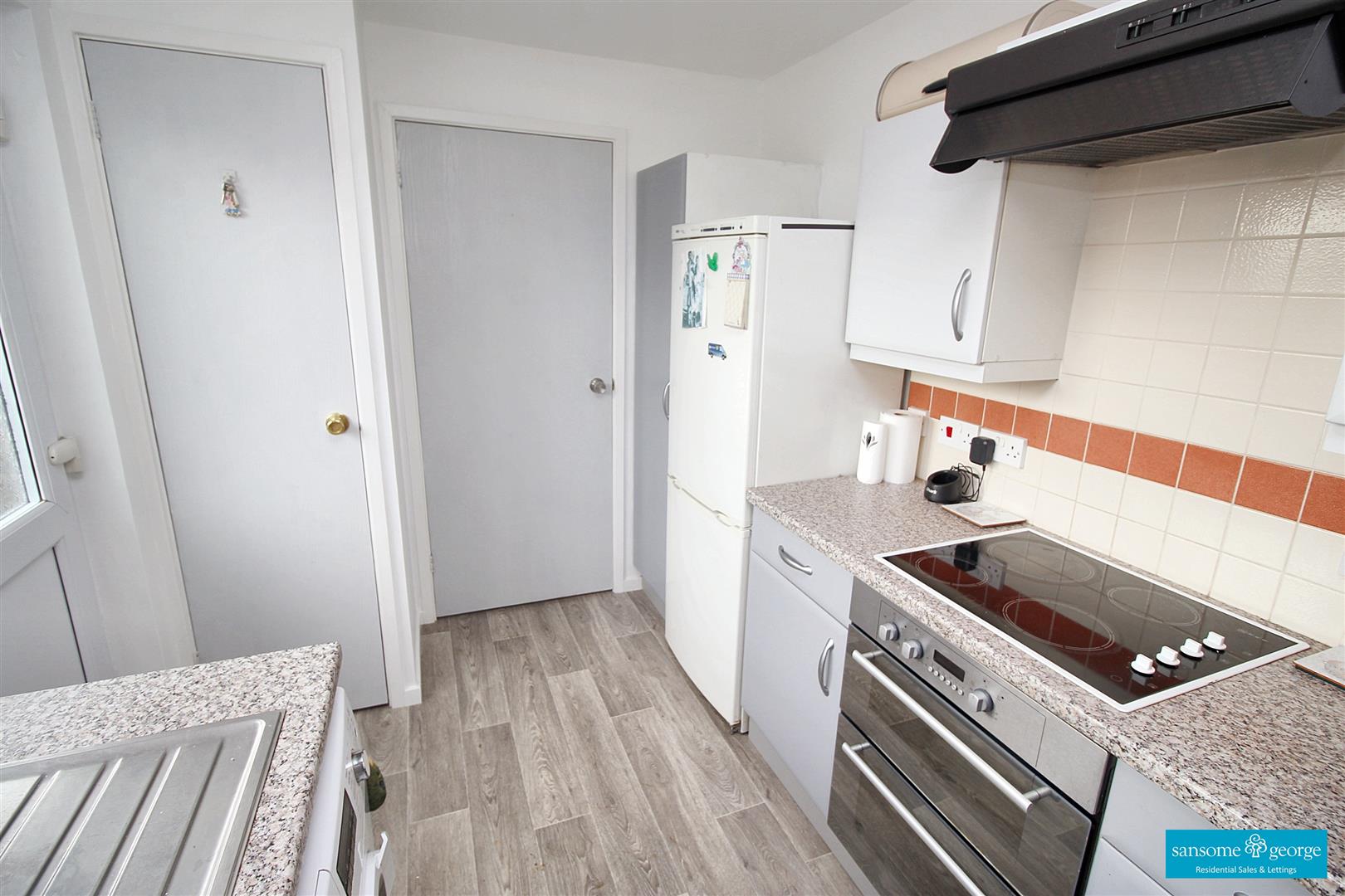 Condor Close, Tilehurst, Reading